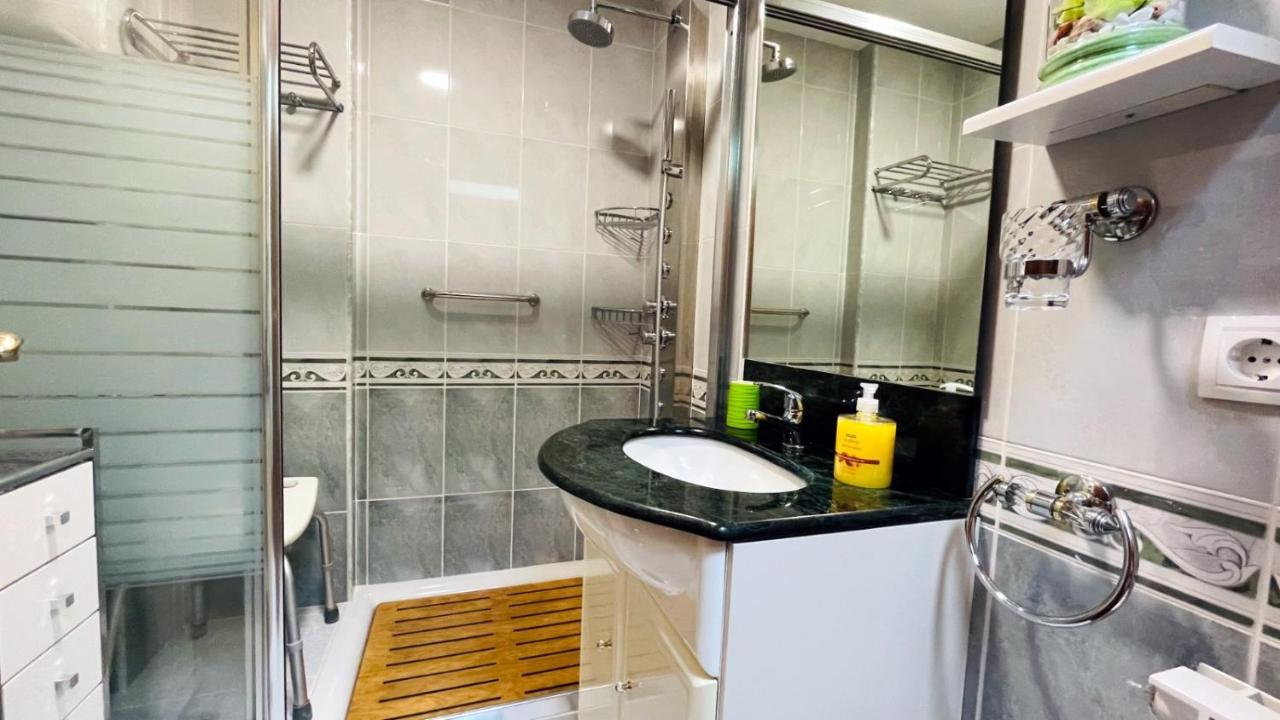 Piso Centrico Nati Con Parking Incluido Daire O Grove Dış mekan fotoğraf